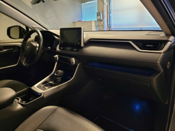 toyota-rav4-elektrisitetbensin-2020-big-13