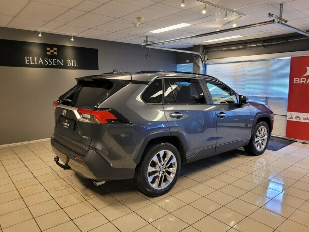 toyota-rav4-elektrisitetbensin-2020-big-4