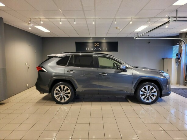 toyota-rav4-elektrisitetbensin-2020-big-3