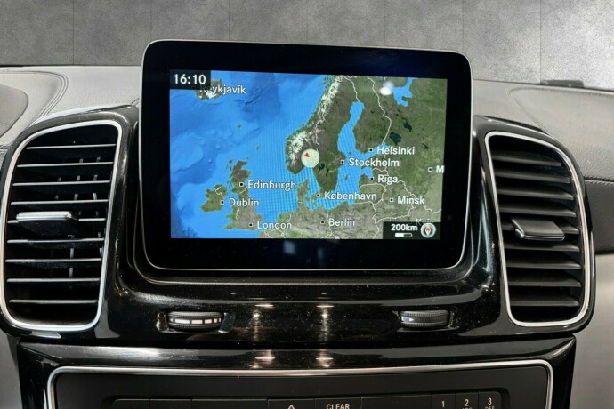 mercedes-benz-gle-elektrisitetbensin-2018-big-22