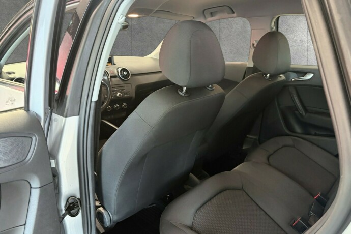 audi-a1-bensin-2014-big-23