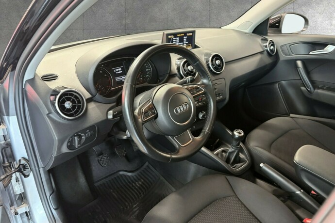 audi-a1-bensin-2014-big-9