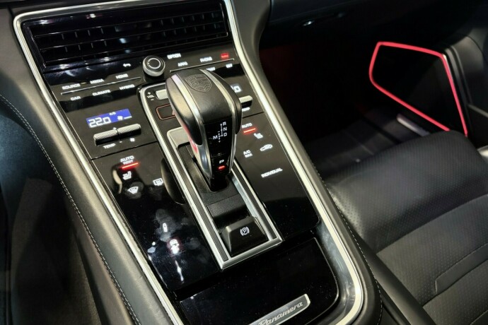 porsche-panamera-4s-elektrisitetbensin-2021-big-15
