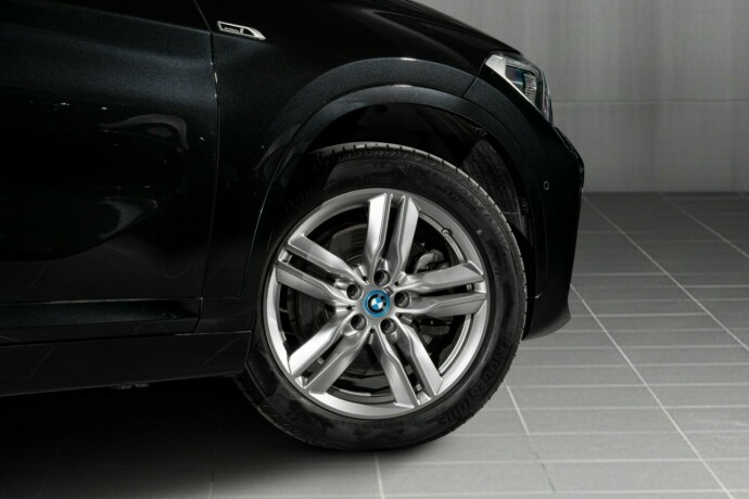 bmw-x1-elektrisitetbensin-2022-big-12