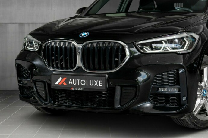 bmw-x1-elektrisitetbensin-2022-big-1