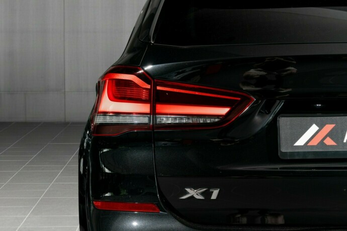 bmw-x1-elektrisitetbensin-2022-big-8