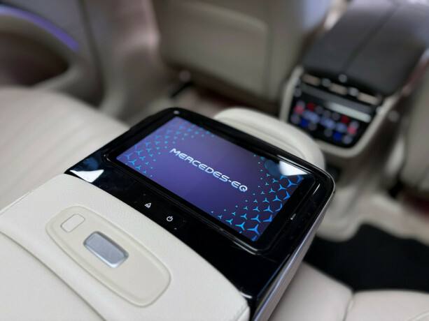 mercedes-benz-eqs-suv-elektrisitet-2023-big-3