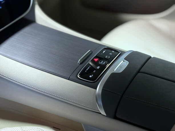 mercedes-benz-eqs-suv-elektrisitet-2023-big-25