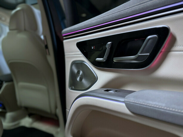 mercedes-benz-eqs-suv-elektrisitet-2023-big-6