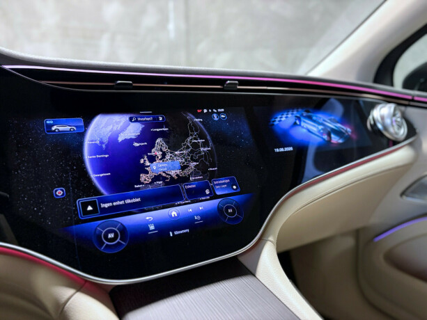 mercedes-benz-eqs-suv-elektrisitet-2023-big-11