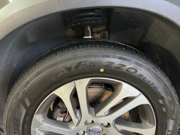 volvo-xc-70-diesel-2012-big-37