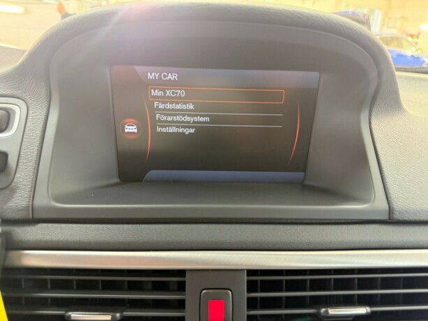 volvo-xc-70-diesel-2012-big-17