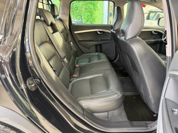 volvo-xc-70-diesel-2012-big-27