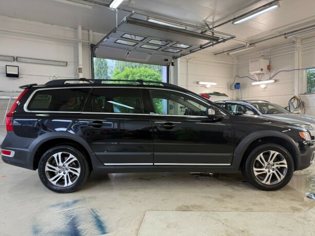 volvo-xc-70-diesel-2012-big-6