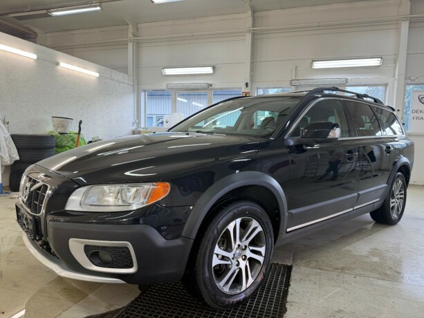 volvo-xc-70-diesel-2012-big-1