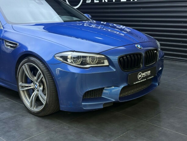 bmw-m5-bensin-2015-big-3
