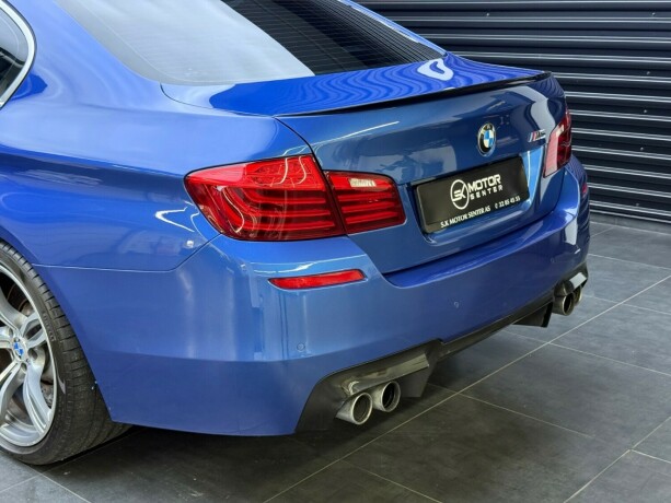 bmw-m5-bensin-2015-big-9