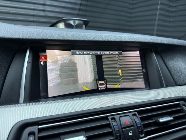 bmw-m5-bensin-2015-big-23