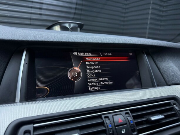 bmw-m5-bensin-2015-big-21