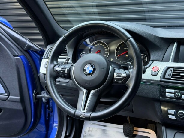 bmw-m5-bensin-2015-big-17