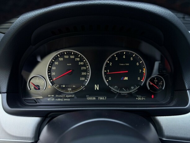 bmw-m5-bensin-2015-big-19