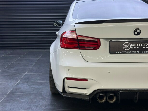 bmw-m3-bensin-2015-big-11