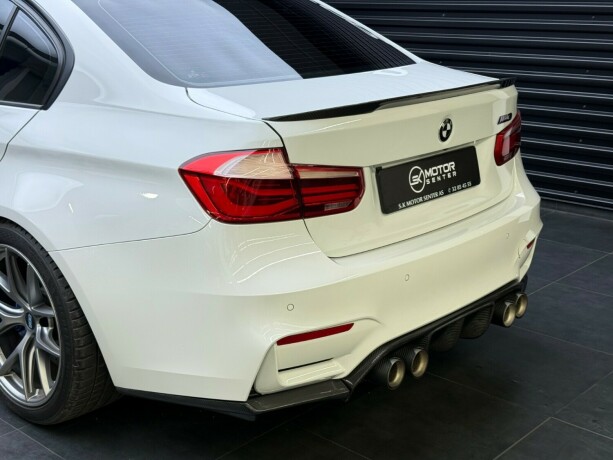 bmw-m3-bensin-2015-big-8