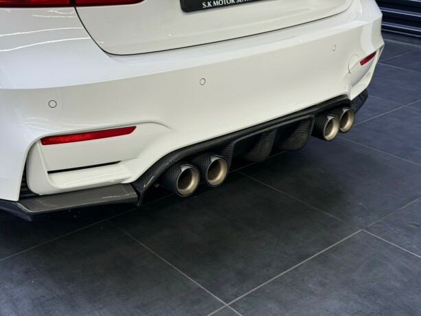 bmw-m3-bensin-2015-big-12