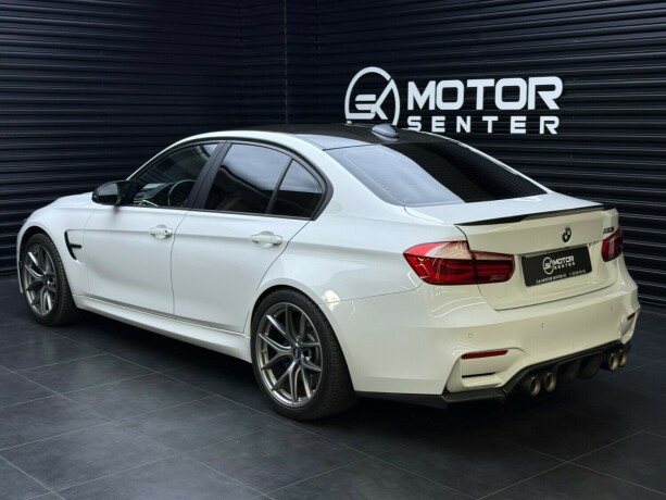 bmw-m3-bensin-2015-big-3