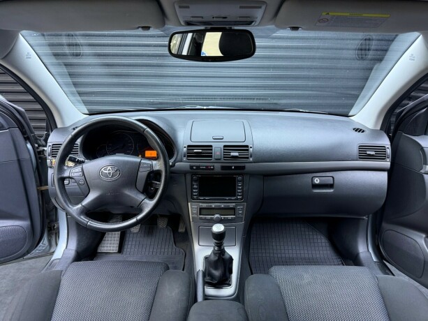 toyota-avensis-diesel-2008-big-7