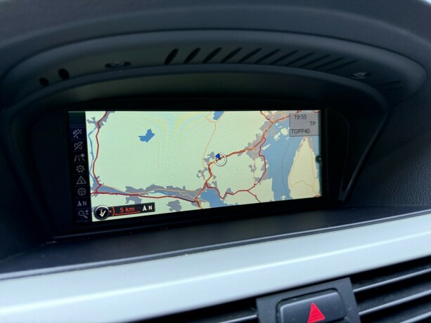 bmw-320d-diesel-2012-big-16