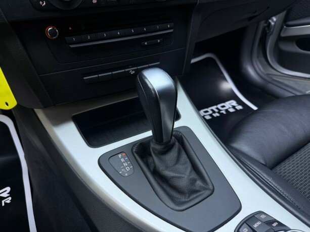 bmw-320d-diesel-2012-big-24