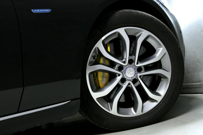 mercedes-benz-c350-e-plug-in-petrol-2017-big-28