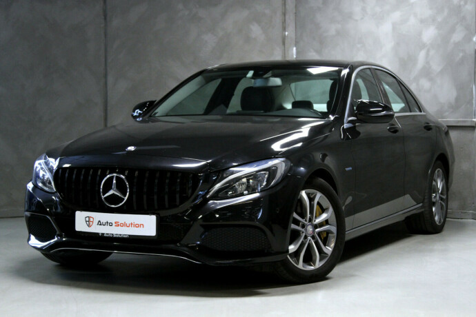 mercedes-benz-c350-e-plug-in-petrol-2017-big-0