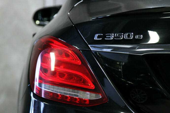 mercedes-benz-c350-e-plug-in-petrol-2017-big-25