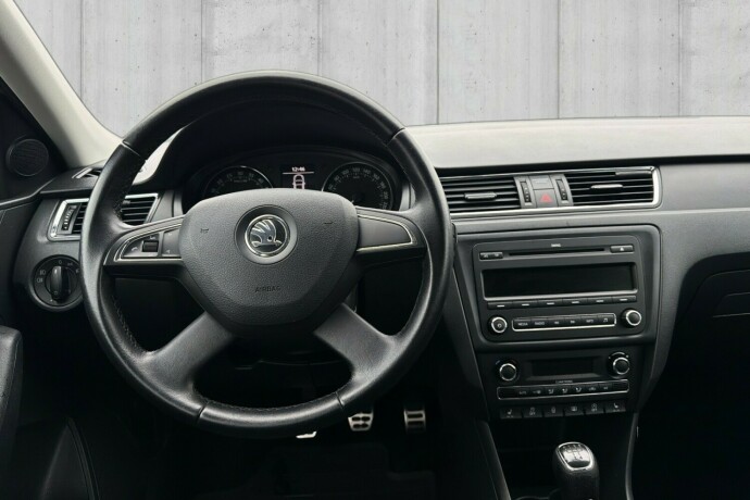 skoda-rapid-diesel-2013-big-10