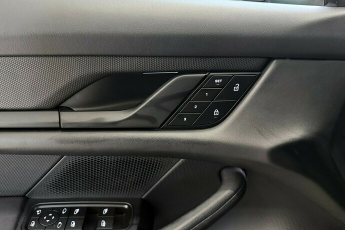 porsche-taycan-elektrisitet-2022-big-17