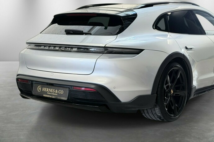porsche-taycan-elektrisitet-2022-big-8