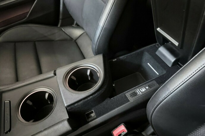 porsche-taycan-elektrisitet-2022-big-38