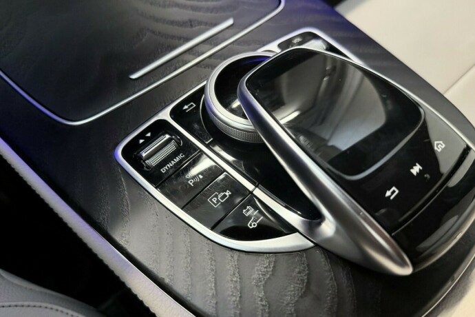 mercedes-benz-e-klasse-elektrisitetbensin-2020-big-38