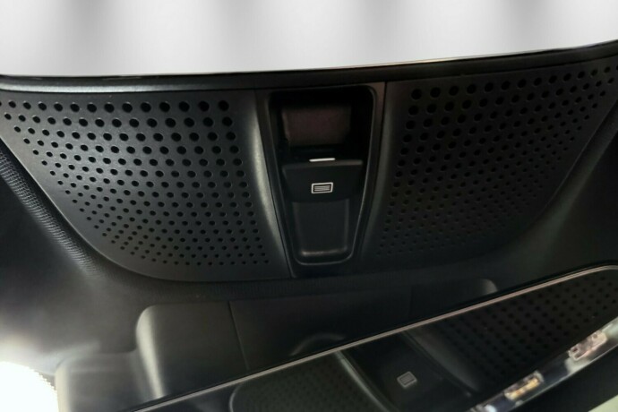 mercedes-benz-e-klasse-elektrisitetbensin-2020-big-18
