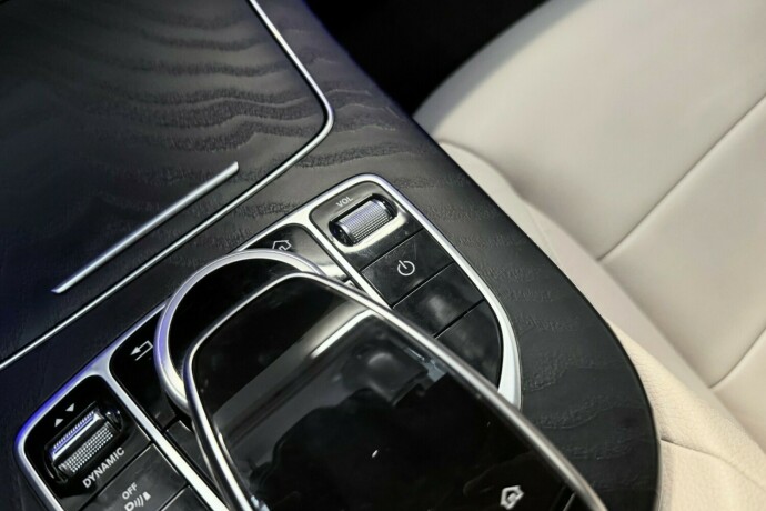 mercedes-benz-e-klasse-elektrisitetbensin-2020-big-39