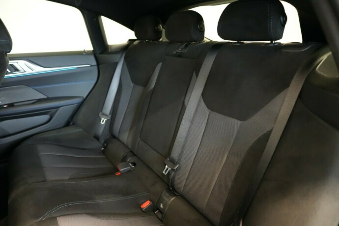 bmw-i4-elektrisitet-2026-big-22