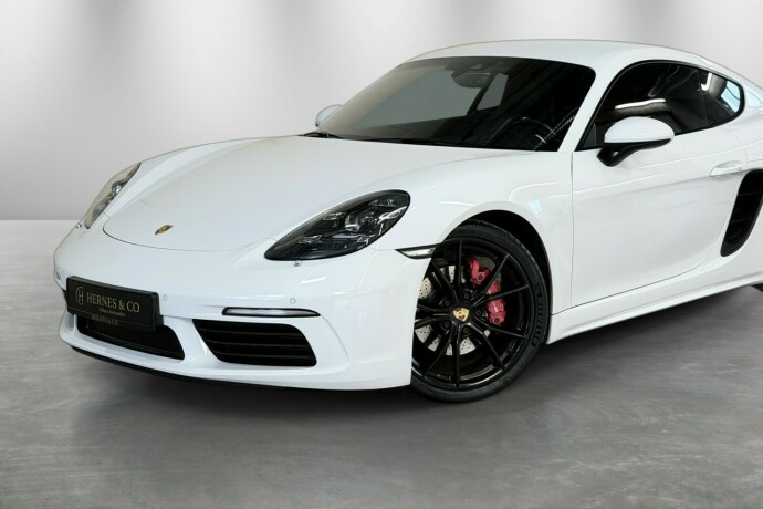 porsche-718-cayman-s-bensin-2017-big-2