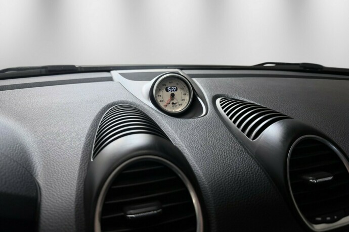 porsche-718-cayman-s-bensin-2017-big-24