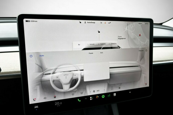tesla-model-y-elektrisitet-2023-big-22