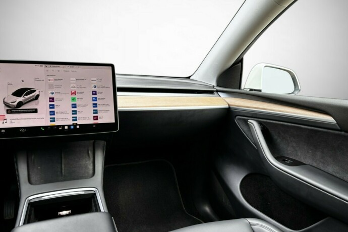 tesla-model-y-elektrisitet-2023-big-28