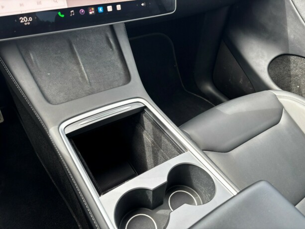 tesla-model-y-elektrisitet-2023-big-16