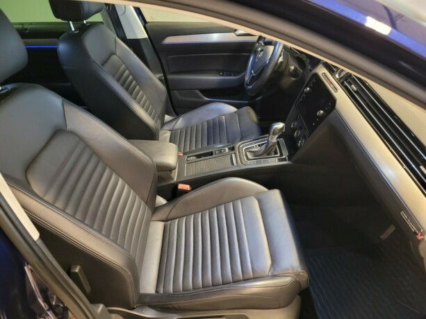 volkswagen-passat-plug-in-petrol-2019-big-15