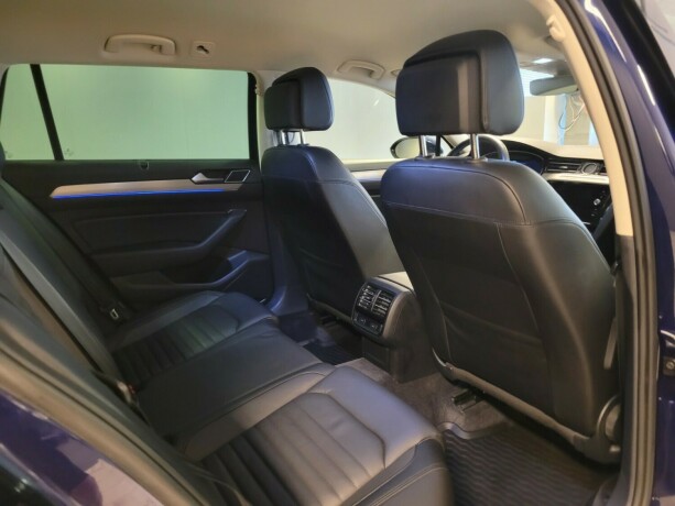 volkswagen-passat-plug-in-petrol-2019-big-16